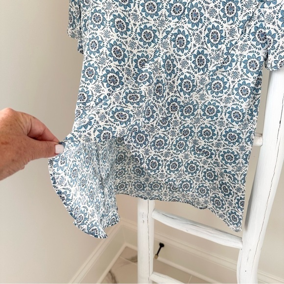 Loft Short Sleeve Medallion Design Blouse Size XS - Picture 12 of 13